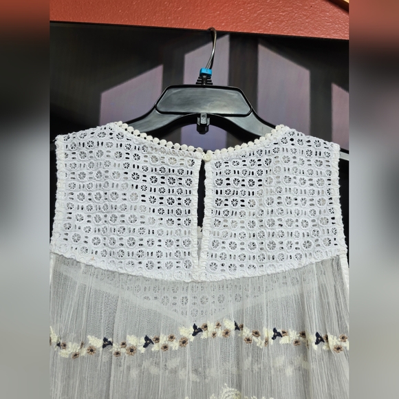 NWOT Hinge white mixed lace top size 1 - Picture 5 of 12